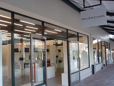 バレンシアガ（Balenciaga） 御殿場プレミアムアウトレット店