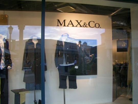 マックス＆コー（Max＆Co.） 佐野プレミアムアウトレット店